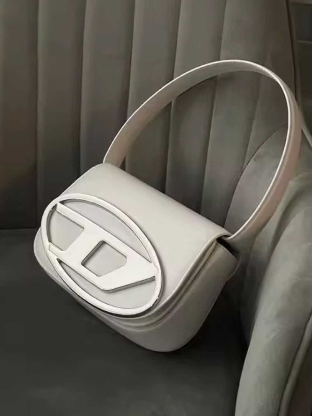 New designer inspired Minimalist White Women’s Shoulder Bag
